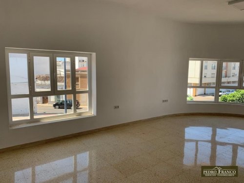 NAVE EN ALQUILER EN ALMENDRALEJO (CTRA.SEVILLA)