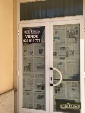 LOCAL EN VENTA EN ALMENDRALEJO (SAN ANTONIO/ SAN BLAS/CENTRO)