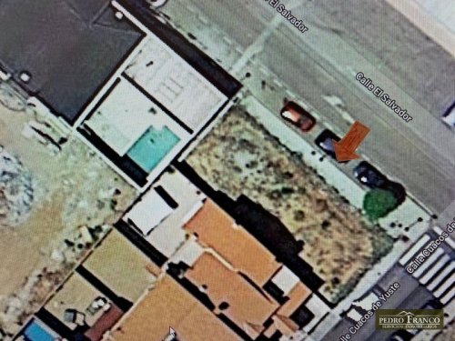 PARCELA URBANA EN VENTA EN ALMENDRALEJO (AVENIDA RAFAEL ALBERTI)