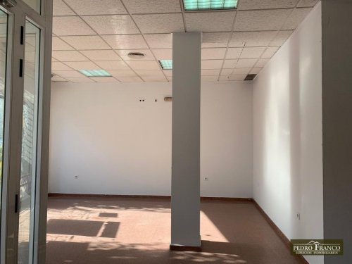 LOCAL EN ALQUILER EN ALMENDRALEJO (AVENIDA DE LA PAZ)