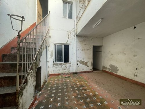 CASA EN VENTA EN ALMENDRALEJO (CENTRO CALLE MÉRIDA)