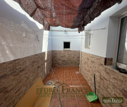 CASA EN ALQUILER EN ALMENDRALEJO (MERCADO)