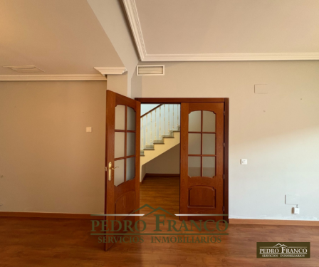 DÚPLEX EN VENTA EN ALMENDRALEJO (AVENIDA RAFAEL ALBERTI)