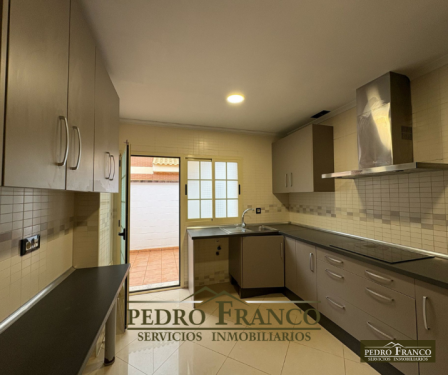 DÚPLEX EN VENTA EN ALMENDRALEJO (AVENIDA RAFAEL ALBERTI)