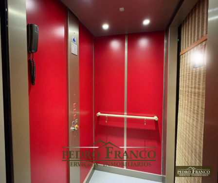 CASA EN VENTA EN ALMENDRALEJO (DULCE CHACÓN)