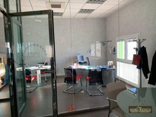 LOCAL EN ALQUILER EN ALMENDRALEJO (CRTA.ACEUCHAL)