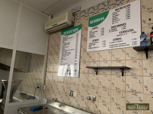 LOCAL EN ALQUILER EN ALMENDRALEJO (CAMPO DE FUTBOL/FRAY ALONSO CABEZAS)