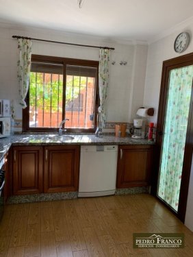 CHALET EN VENTA EN ALMENDRALEJO (SAN MARCOS(ERMITA-OLIVOS-TIZA-RESTO))