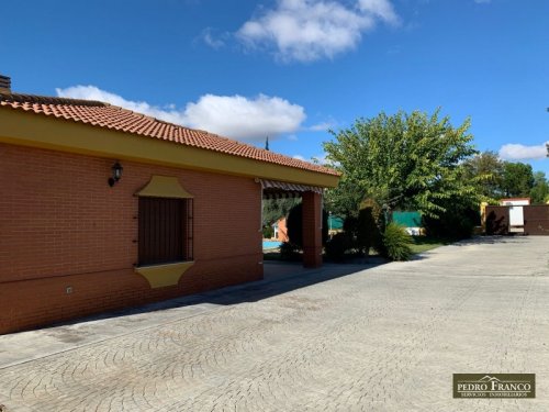 CHALET EN VENTA EN ALMENDRALEJO (SAN MARCOS(ERMITA-OLIVOS-TIZA-RESTO))