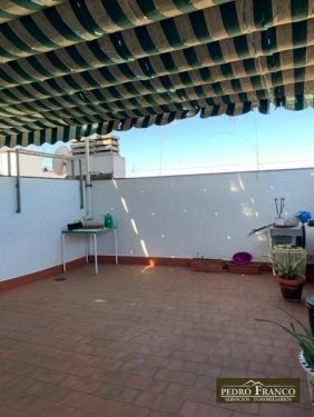  EDIFICIO-LOCAL CON  NEGOCIO ACTIVO + PISO( ENTRADA INDEPENDIENTE) EN VENTA EN ALMENDRALEJO (SAN JOSE - INSTITUTO-AMBULATORIO)