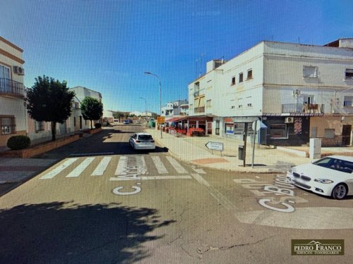 LOCAL EN ALQUILER EN ALMENDRALEJO (CRTA.ACEUCHAL)
