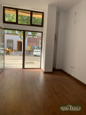 LOCAL EN ALQUILER EN ALMENDRALEJO (SAN ANTONIO/ SAN BLAS/CENTRO)