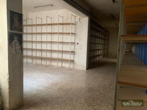 LOCAL EN VENTA EN ALMENDRALEJO (SAN ANTONIO/ SAN BLAS/CENTRO)