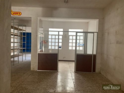 LOCAL EN VENTA EN ALMENDRALEJO (SAN ANTONIO/ SAN BLAS/CENTRO)