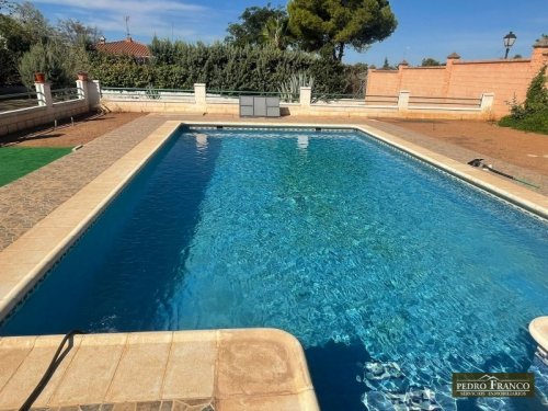 CHALET EN VENTA EN ALMENDRALEJO (SAN MARCOS(ERMITA-OLIVOS-TIZA-RESTO))