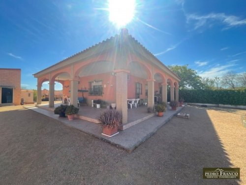 CHALET EN VENTA EN ALMENDRALEJO (SAN MARCOS(ERMITA-OLIVOS-TIZA-RESTO))