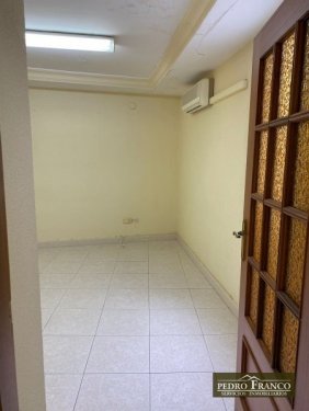 LOCAL EN VENTA EN ALMENDRALEJO (CENTRO(AYUNTAMIENTO-PARROQUIA-CALLE REAL))