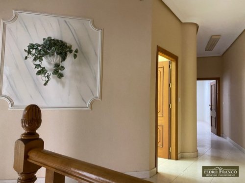 LOCAL EN VENTA EN ALMENDRALEJO (CENTRO(AYUNTAMIENTO-PARROQUIA-CALLE REAL))