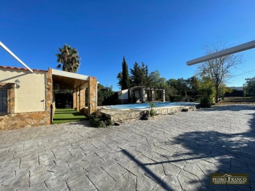CHALET EN VENTA EN ALMENDRALEJO (SAN MARCOS)