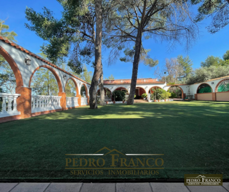 COMPLEJO HOSTELERO (LOCAL-VIVIENDA) EN VENTA EN ALMENDRALEJO (SAN MARCOS)