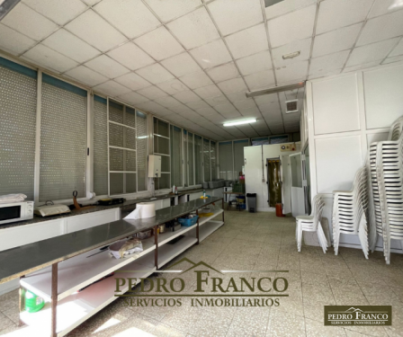COMPLEJO HOSTELERO (LOCAL-VIVIENDA) EN VENTA EN ALMENDRALEJO (SAN MARCOS)
