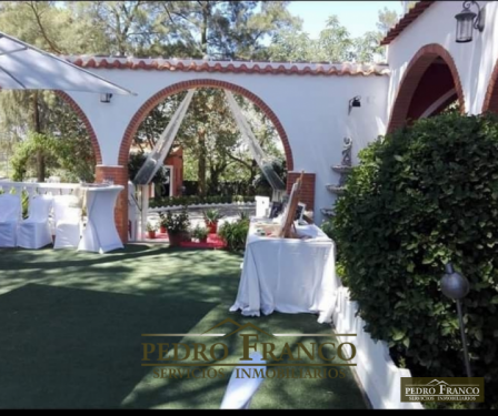 COMPLEJO HOSTELERO (LOCAL-VIVIENDA) EN VENTA EN ALMENDRALEJO (SAN MARCOS)