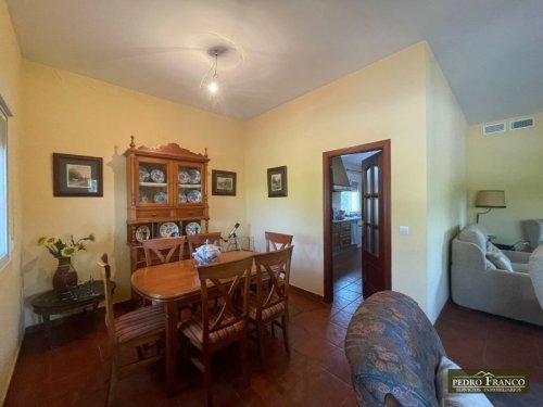 CHALET EN VENTA EN ALMENDRALEJO (SAN MARCOS(ERMITA-OLIVOS-TIZA-RESTO))