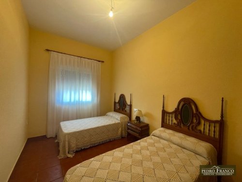 CHALET EN VENTA EN ALMENDRALEJO (SAN MARCOS(ERMITA-OLIVOS-TIZA-RESTO))