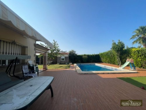 CHALET EN VENTA EN ALMENDRALEJO (SAN MARCOS(ERMITA-OLIVOS-TIZA-RESTO))