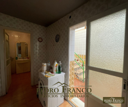 CASA EN VENTA EN ALMENDRALEJO (MERCADO)