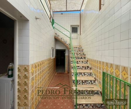 CASA EN VENTA EN ALMENDRALEJO (MERCADO)