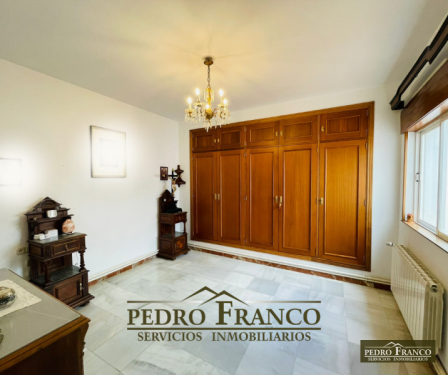PISO EN VENTA EN ALMENDRALEJO (CENTRO(AYUNTAMIENTO-PARROQUIA-CALLE REAL))