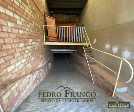 CASA EN VENTA EN ALMENDRALEJO (SAN JOSE - INSTITUTO-AMBULATORIO)