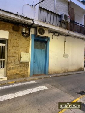 LOCAL EN ALQUILER EN ALMENDRALEJO (CENTRO(AYUNTAMIENTO-PARROQUIA-CALLE REAL))