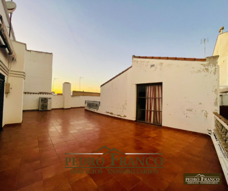 CASA EN VENTA EN ALMENDRALEJO (CENTRO (COLEGIO ORTEGA Y GASSET-PARQUE ESPRONCEDA))