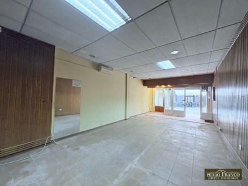 LOCAL EN VENTA EN ALMENDRALEJO (CENTRO PARQUE DE ESPRONCEDA/ AVENIDA DE LA PAZ)