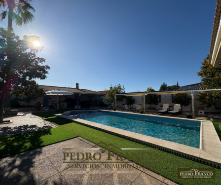 CHALET EN VENTA EN ALMENDRALEJO (SAN MARCOS)