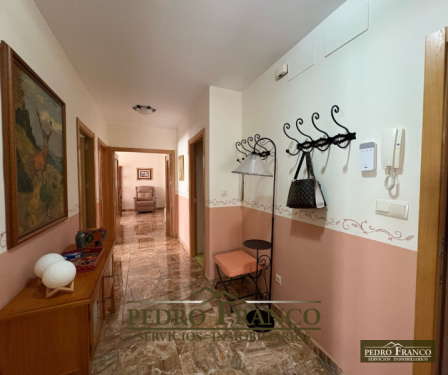 CASA EN VENTA EN ALMENDRALEJO (DULCE CHACÓN)