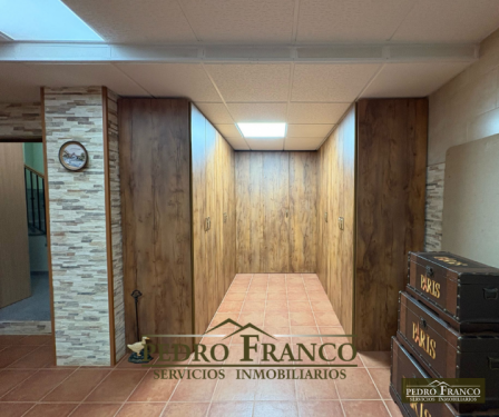 CASA EN VENTA EN ALMENDRALEJO (DULCE CHACÓN)