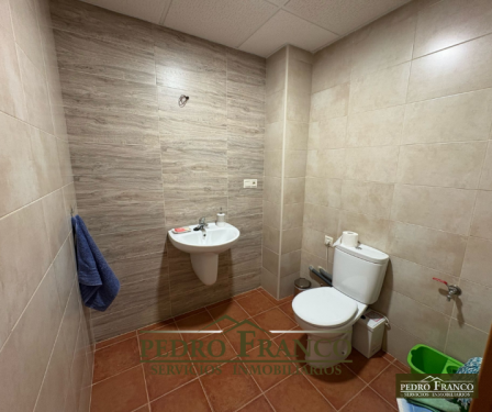 CASA EN VENTA EN ALMENDRALEJO (DULCE CHACÓN)