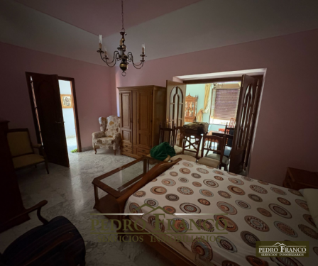 CASA EN VENTA EN ALMENDRALEJO (CAMPO FUTBOL/PLAZA EXTREMADURA)