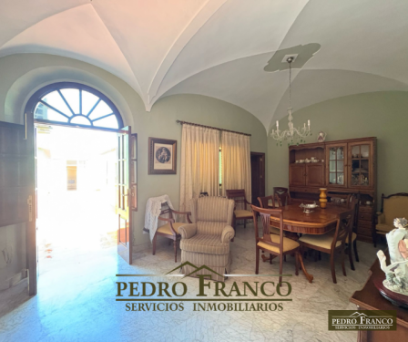 CASA EN VENTA EN ALMENDRALEJO (CAMPO FUTBOL/PLAZA EXTREMADURA)