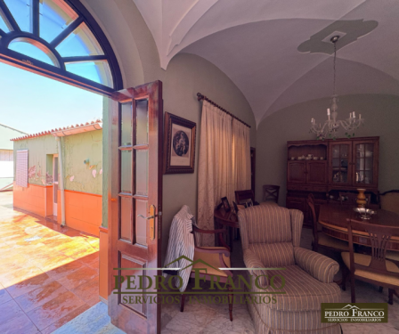 CASA EN VENTA EN ALMENDRALEJO (CAMPO FUTBOL/PLAZA EXTREMADURA)
