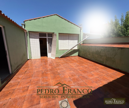 CASA EN VENTA EN ALMENDRALEJO (CAMPO FUTBOL/PLAZA EXTREMADURA)