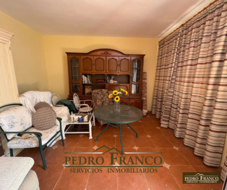 CASA EN VENTA EN ALMENDRALEJO (CAMPO FUTBOL/PLAZA EXTREMADURA)