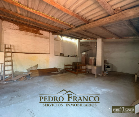 CASA EN VENTA EN ALMENDRALEJO (CAMPO FUTBOL/PLAZA EXTREMADURA)