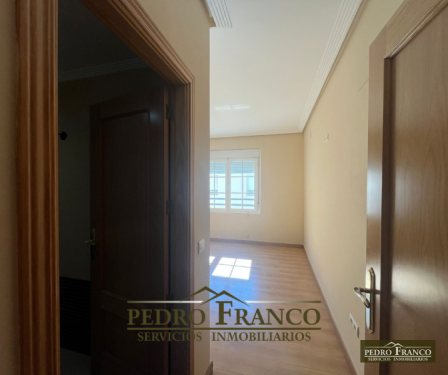 PISO EN VENTA EN ALMENDRALEJO (CAMPO FUTBOL/PLAZA EXTREMADURA)