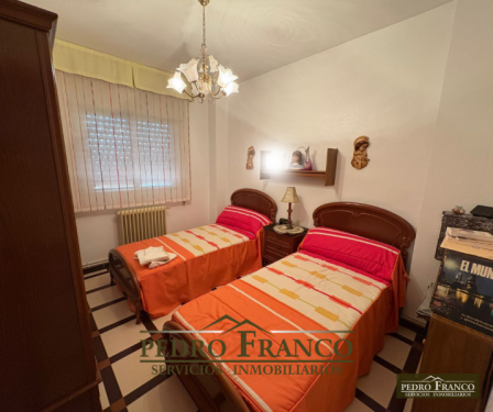 CHALET EN VENTA EN ALMENDRALEJO (SAN MARCOS-CLUB SAN MARCOS)