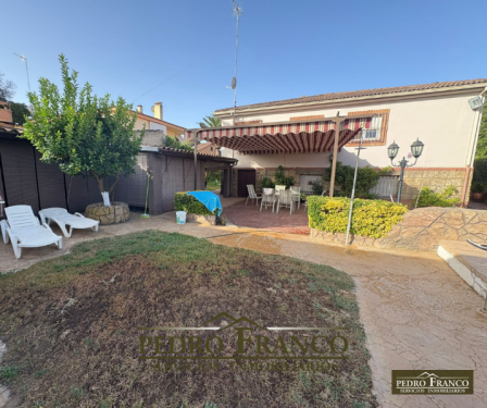 CHALET EN VENTA EN ALMENDRALEJO (SAN MARCOS-CLUB SAN MARCOS)