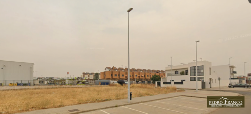 PARCELA URBANA EN VENTA EN ALMENDRALEJO (LAS PIZARRILLAS-TRASERAS FAMILY CASH)